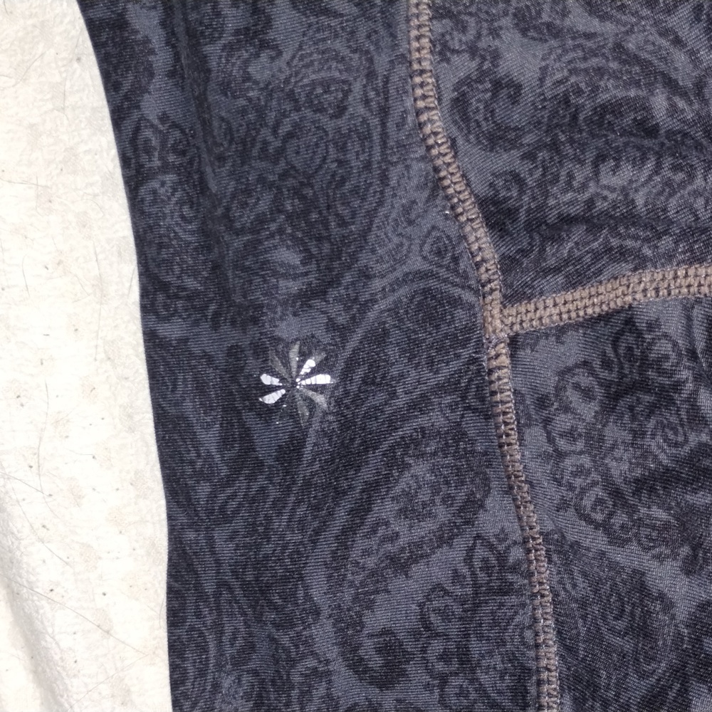 Athleta paisley print leggings - Picture 5 of 5